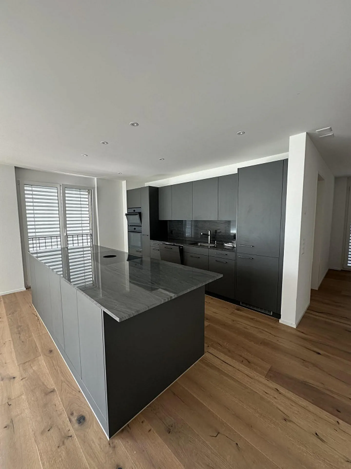 COPIE - Appartement moderne de 4,5 pièces au standard de propriété - Photo 8 sur 14