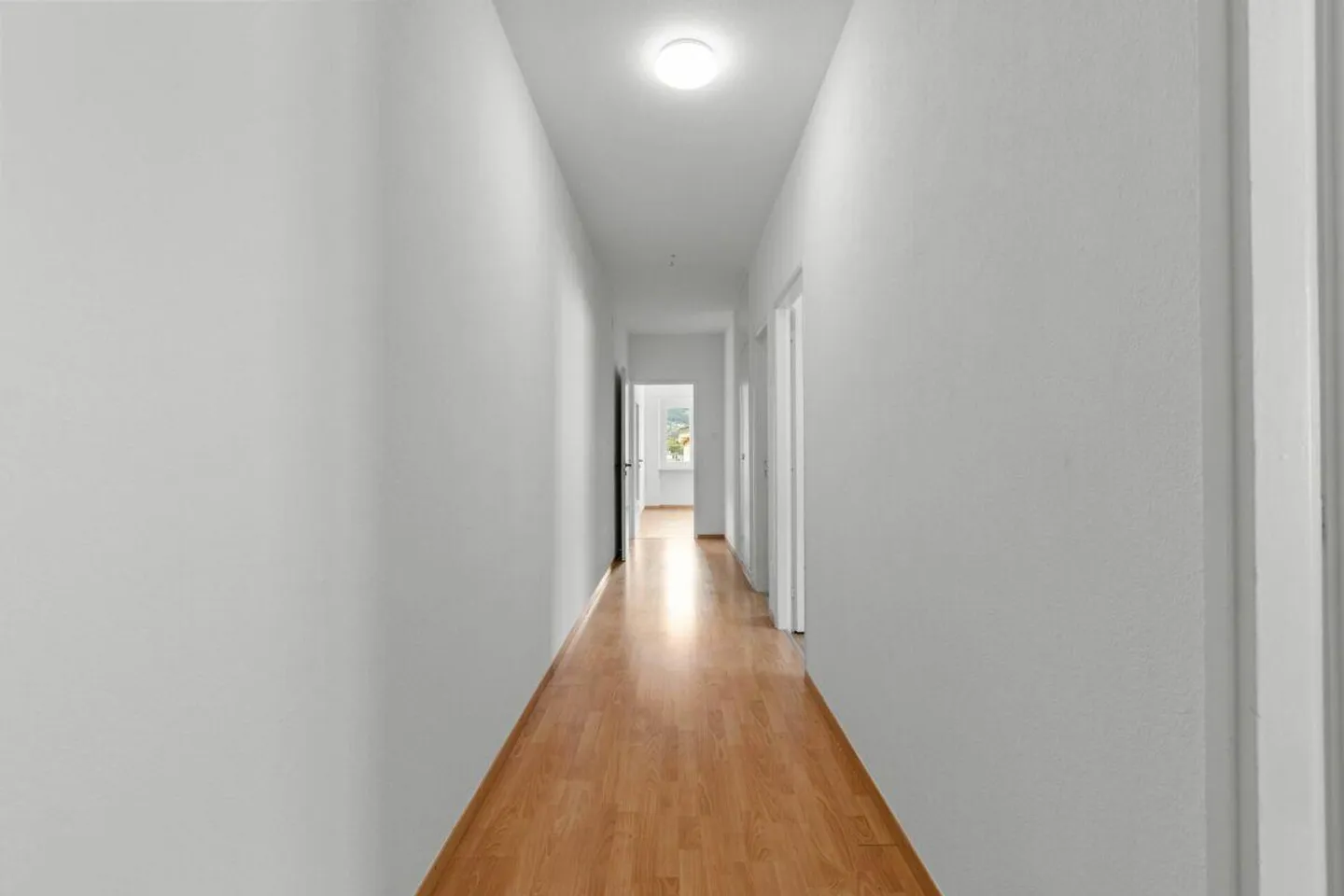 Casa plurifamiliare con 12 appartamenti - Rendimento attraente del 4,5 % - Foto 5 di 12