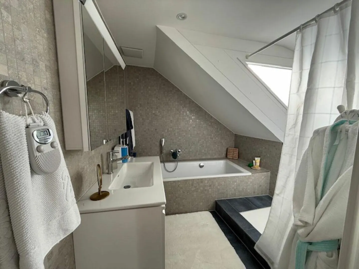 Maisonette Apartment - Photo 9 of 17