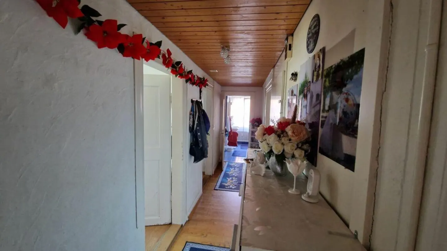 Geräumige Wohnung in Rapperswil - Foto 10 von 12
