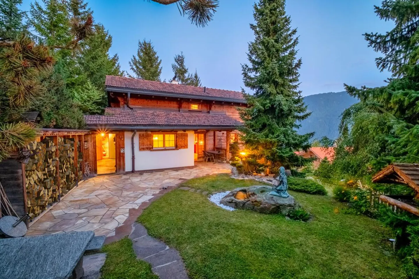 Alpine Living in St. Peter with Garden, Pond and Sunset - Photo 1 of 6
