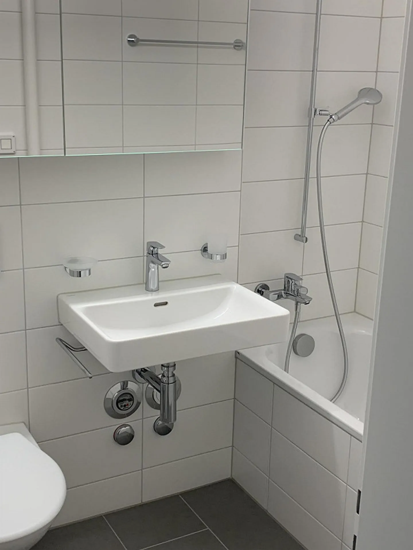 Appartement 3.5 pièces récemment rénové dans le quartier St. Johann - Photo 8 sur 9
