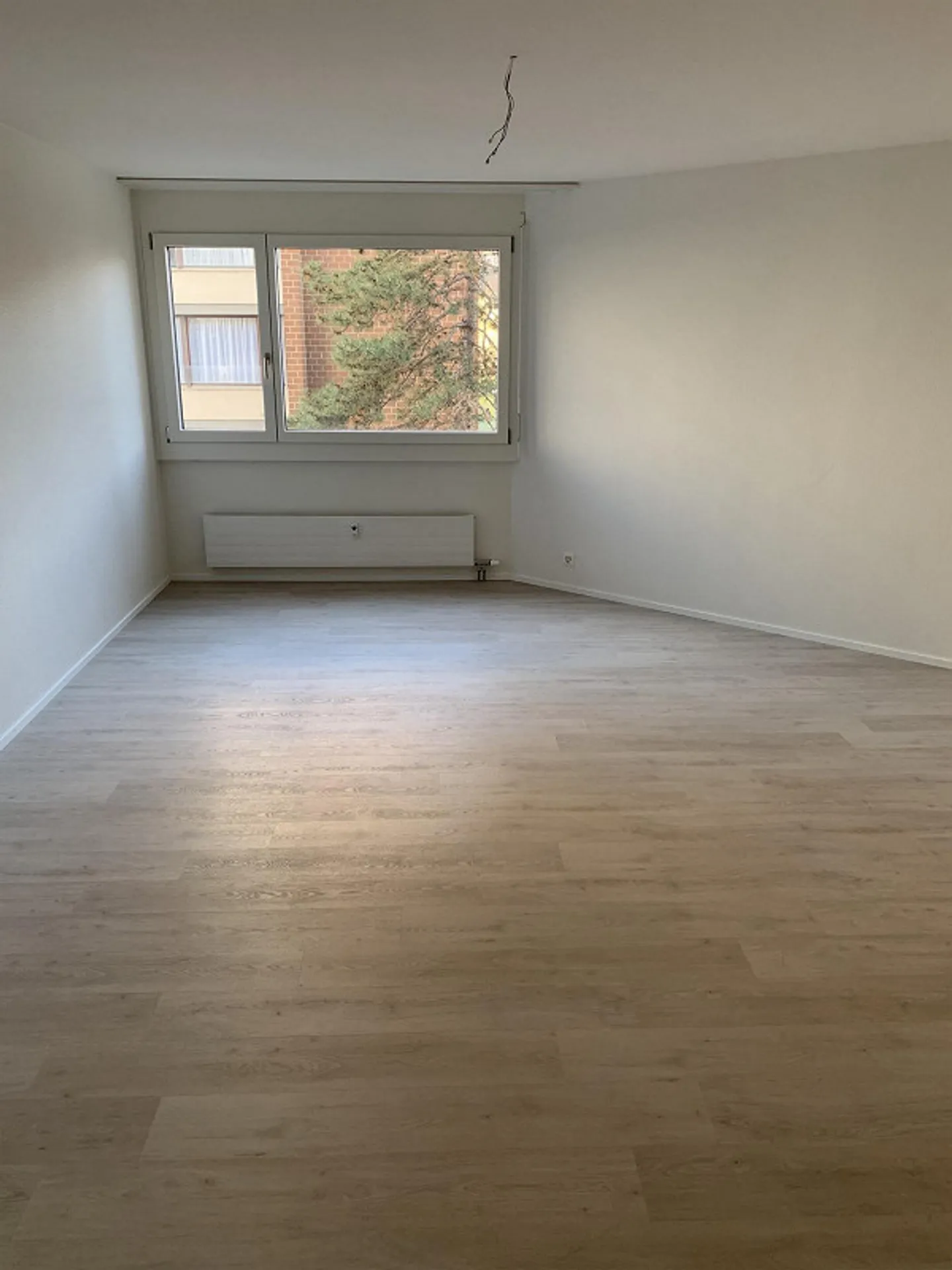 Appartement 3.5 pièces récemment rénové dans le quartier St. Johann - Photo 2 sur 9