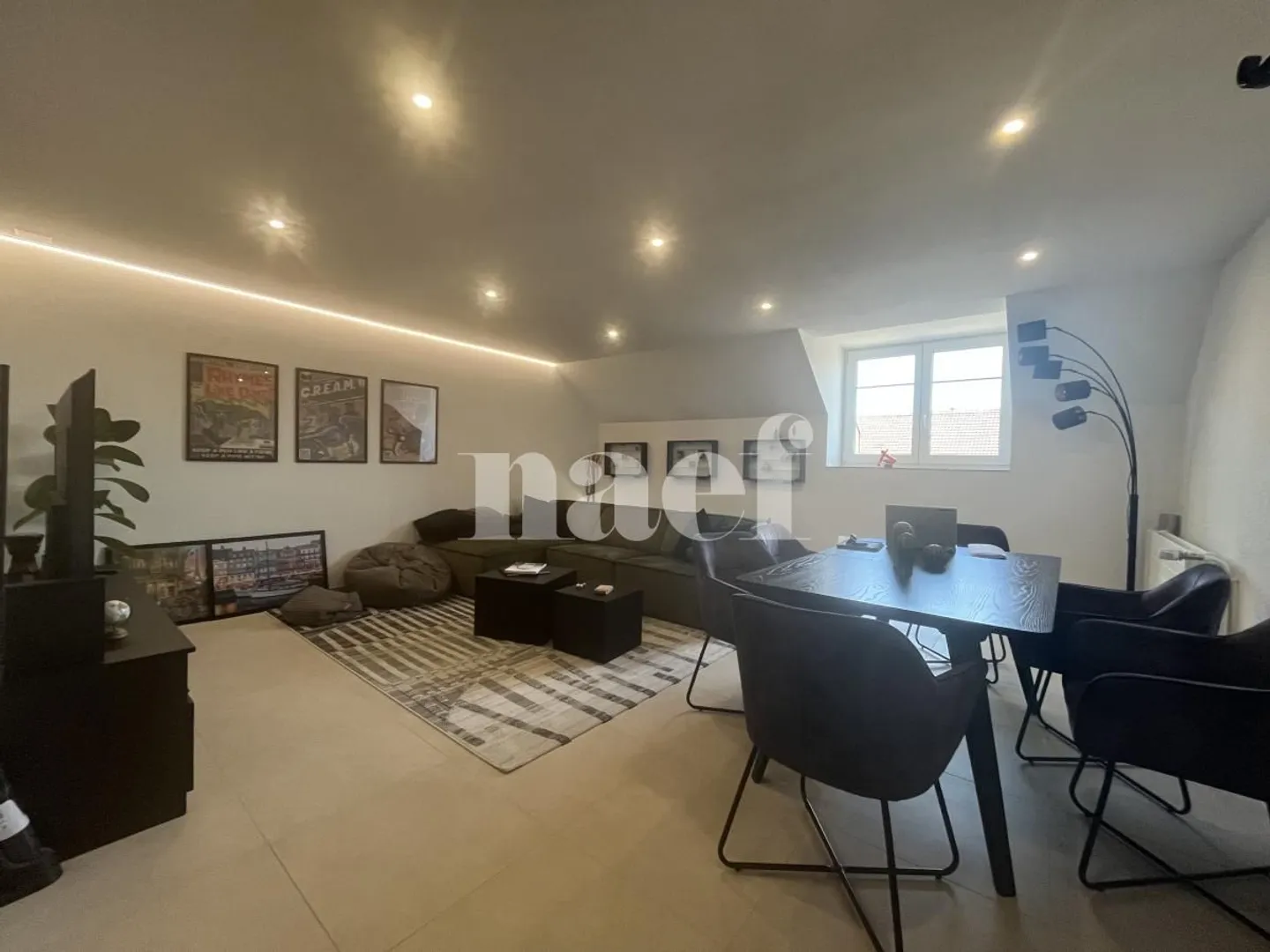 Appartamento con 3,5 stanze vicino al centro città - Foto 1 di 10