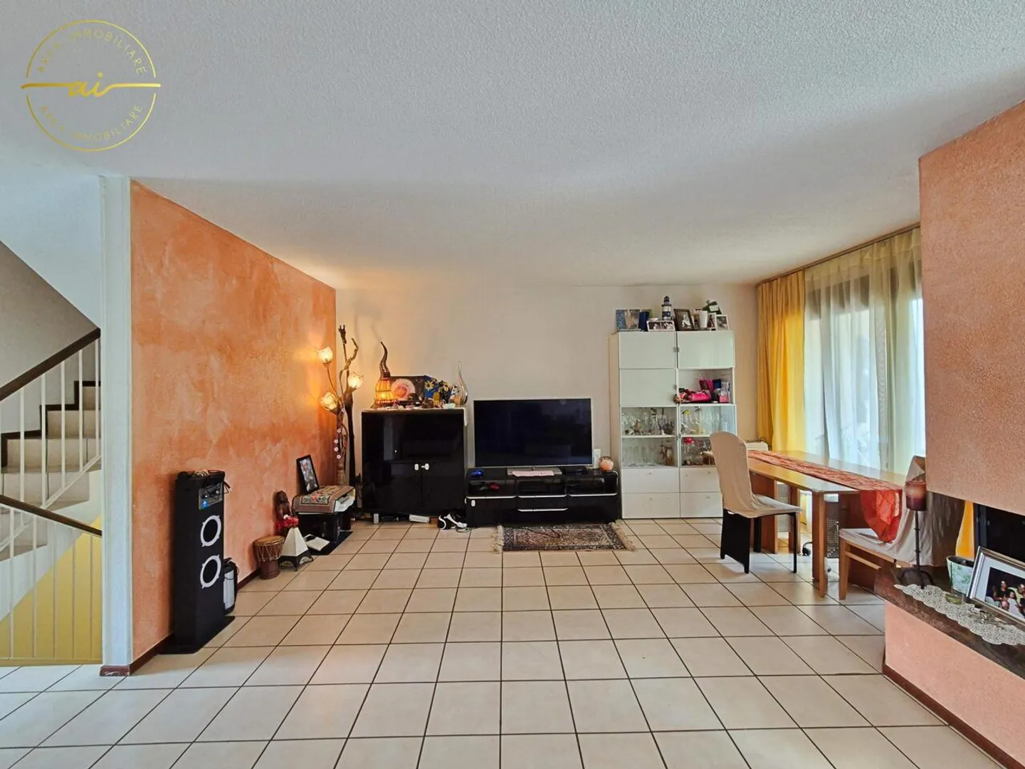 Casa a schiera luminosa con giardino a Barbengo - Foto 6 di 13
