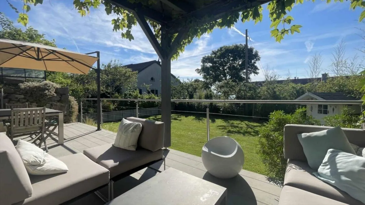 6,5-Zimmer-Haus - Foto 3 von 10