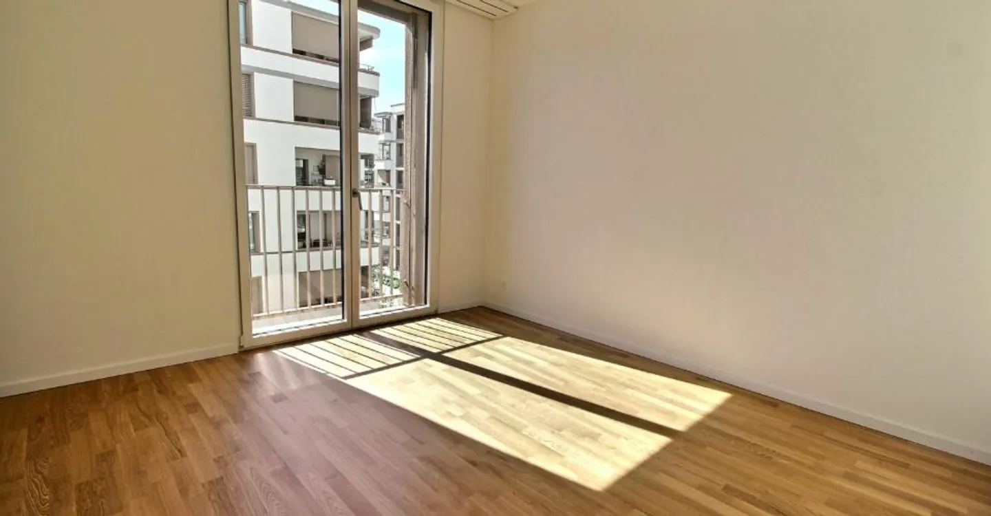 Luxury Apartment in Marly - Photo 7 of 9