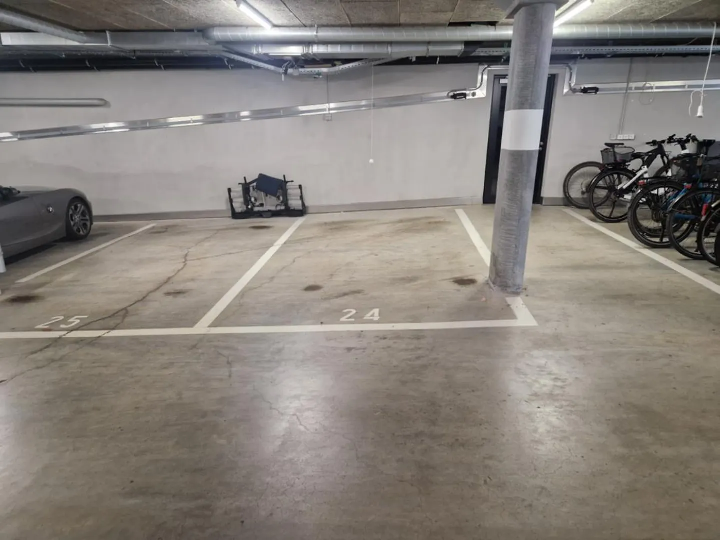 Place de parking à Sempach à louer - Photo 1 sur 1