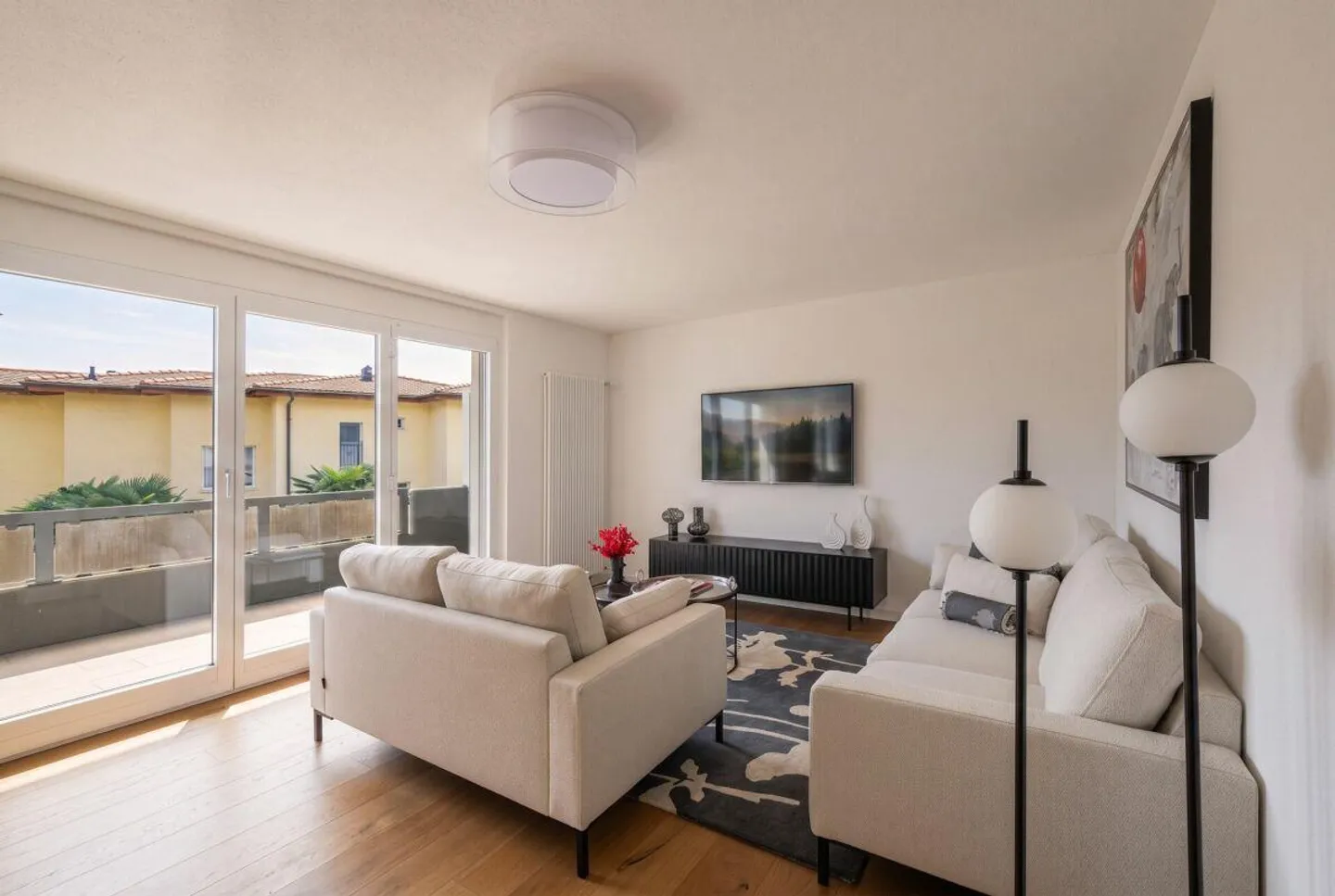 ASCONA - Exclusive Maisonette with Fireplace, Sunny Terraces & More... - Photo 3 of 14