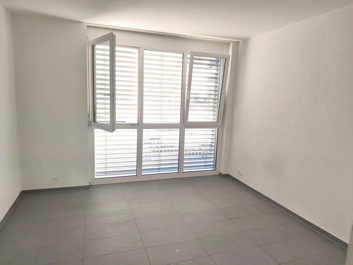 Studio 1.5 stanze - Foto 2 di 3