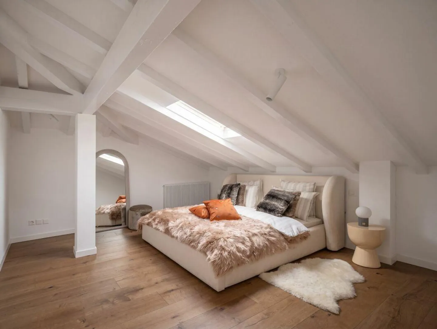 ASCONA - Exclusive Maisonette with Fireplace, Sunny Terraces & More... - Photo 11 of 14