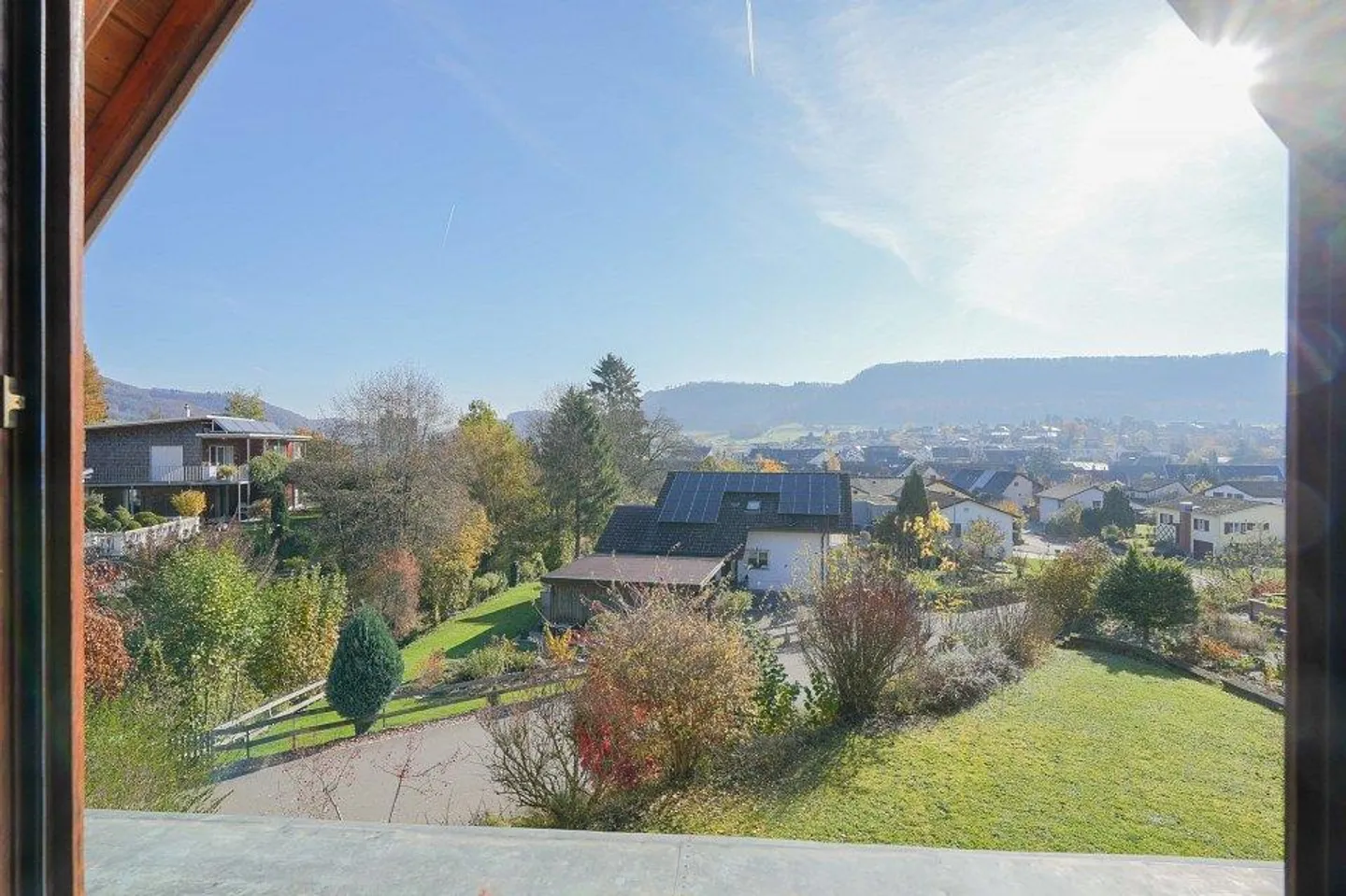 Maison individuelle de 6,5 pièces avec véranda à la limite de la zone de construction - Photo 10 sur 13