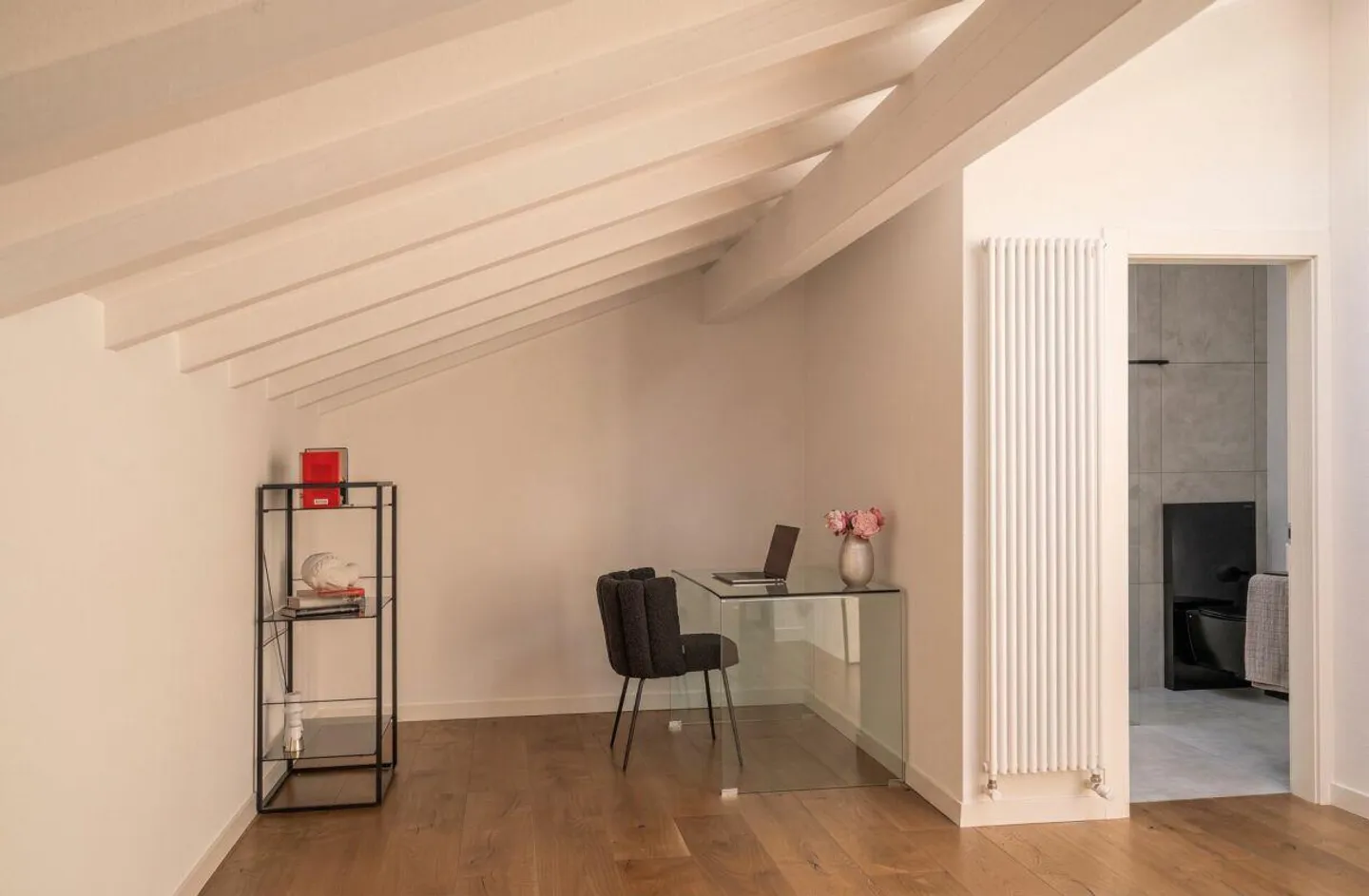 ASCONA - Exclusive Maisonette with Fireplace, Sunny Terraces & More... - Photo 10 of 14