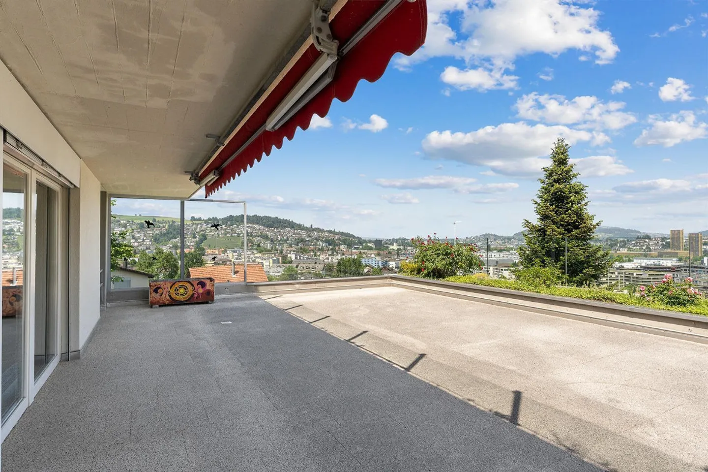 Terrassenwohnung mit Aussicht - Foto 2 von 10