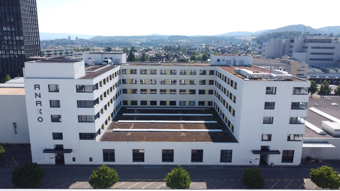 Representative office space with two small offices and modern kitchen - Photo 1 of 15