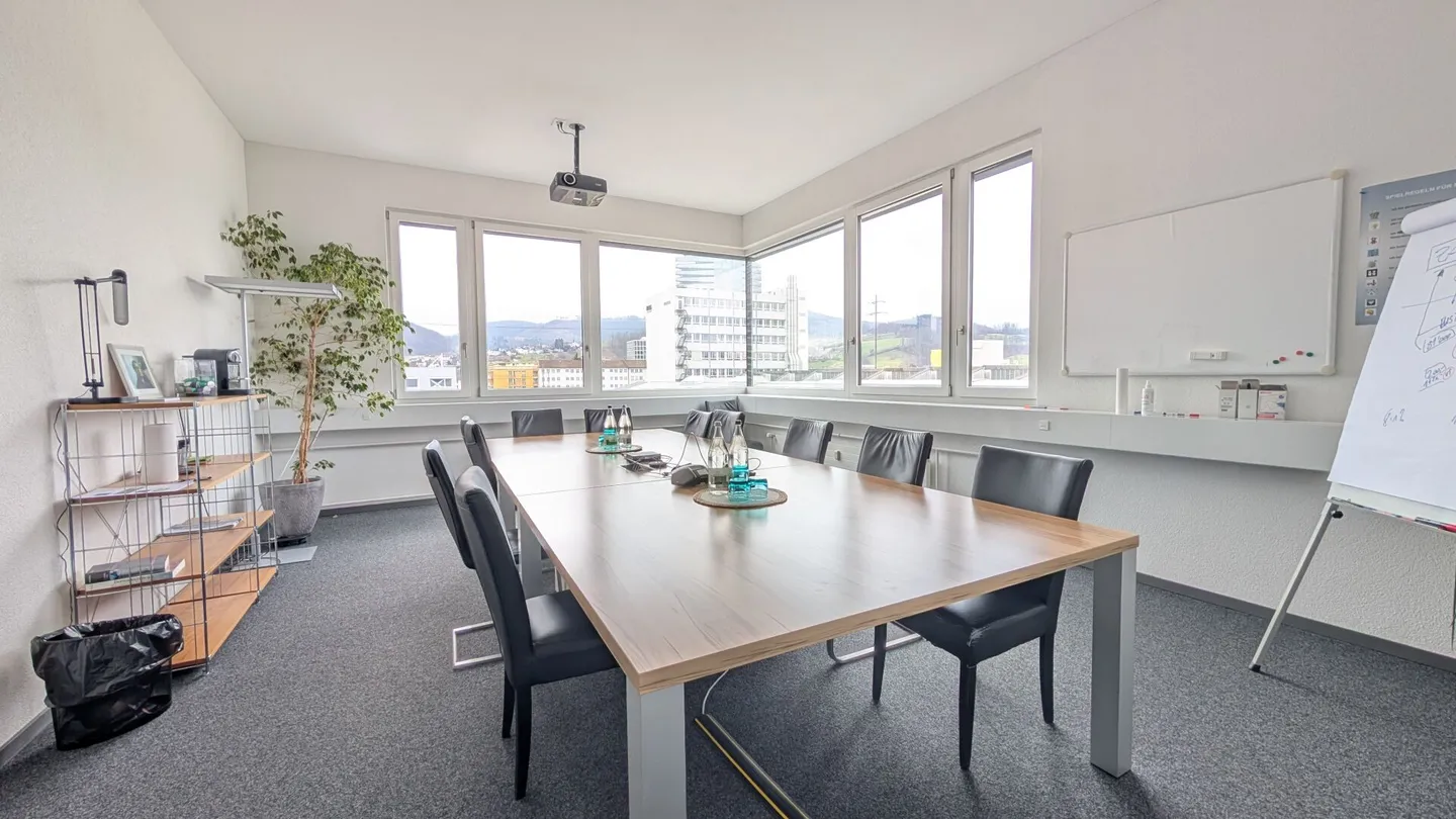 Espace de bureau attrayant et polyvalent à louer dans le parc industriel de Buss - Photo 6 sur 18