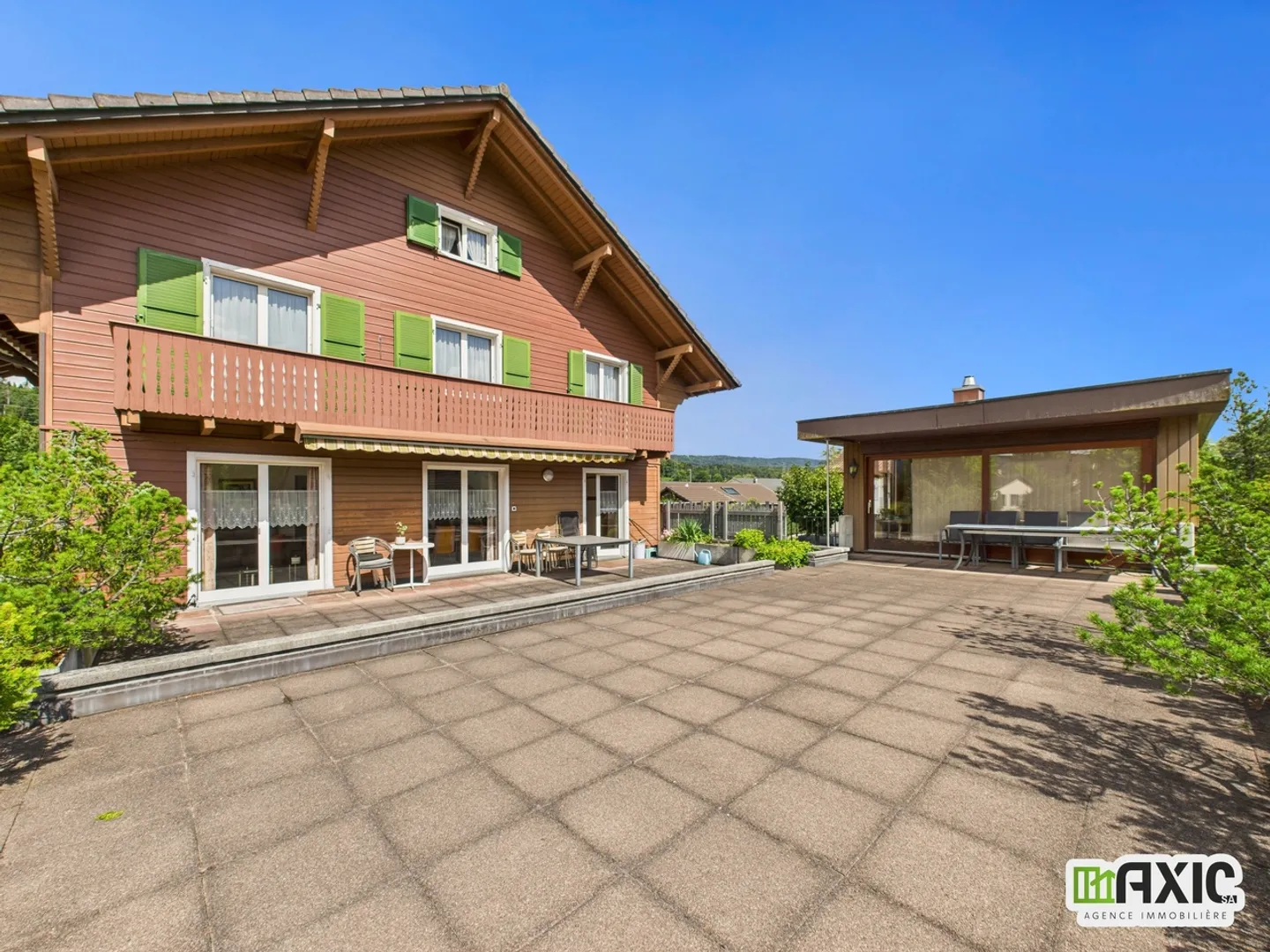 Bâtiment mixte avec potentiel - Photo 10 sur 34