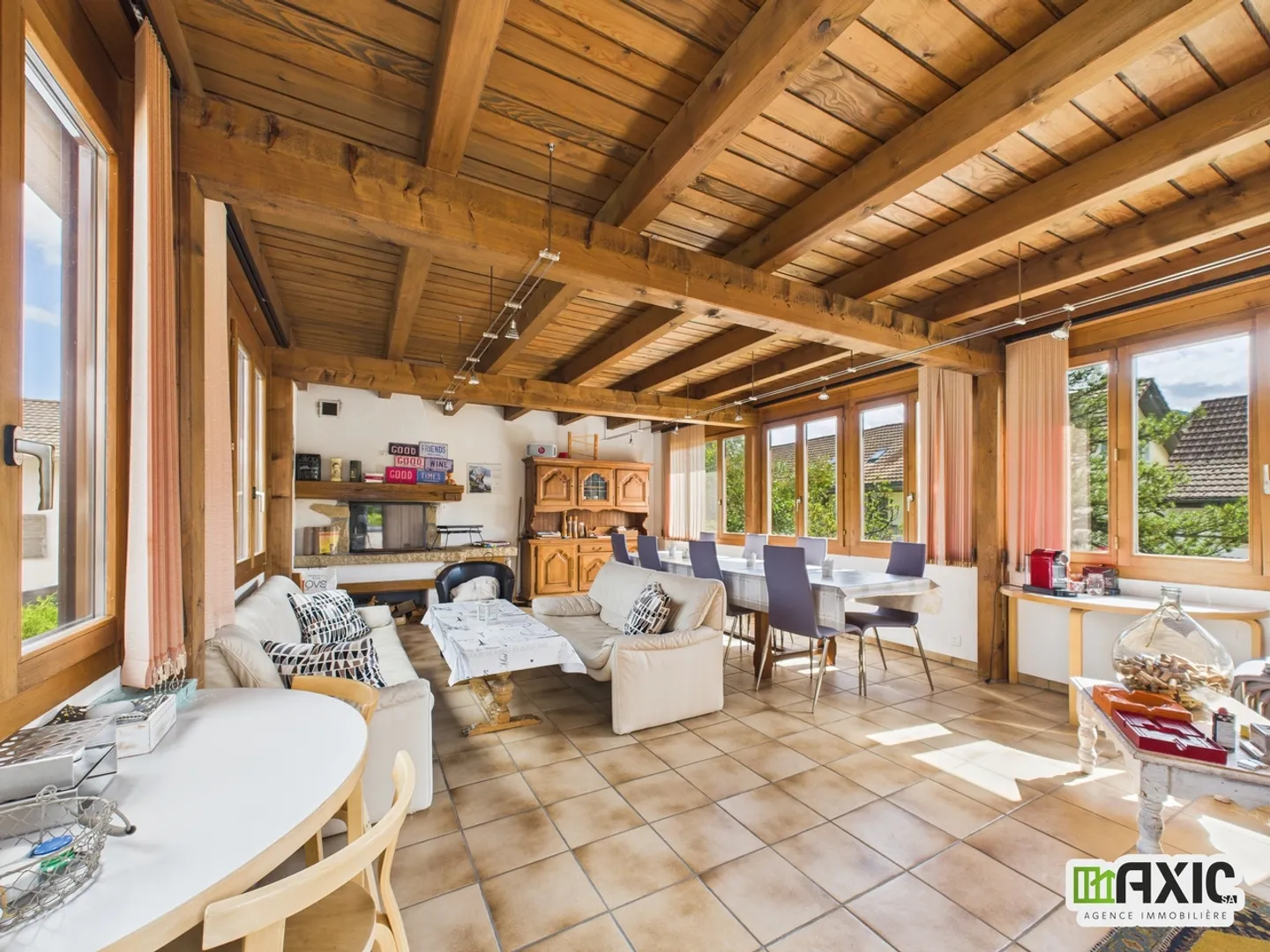 Bâtiment mixte avec potentiel - Photo 11 sur 34