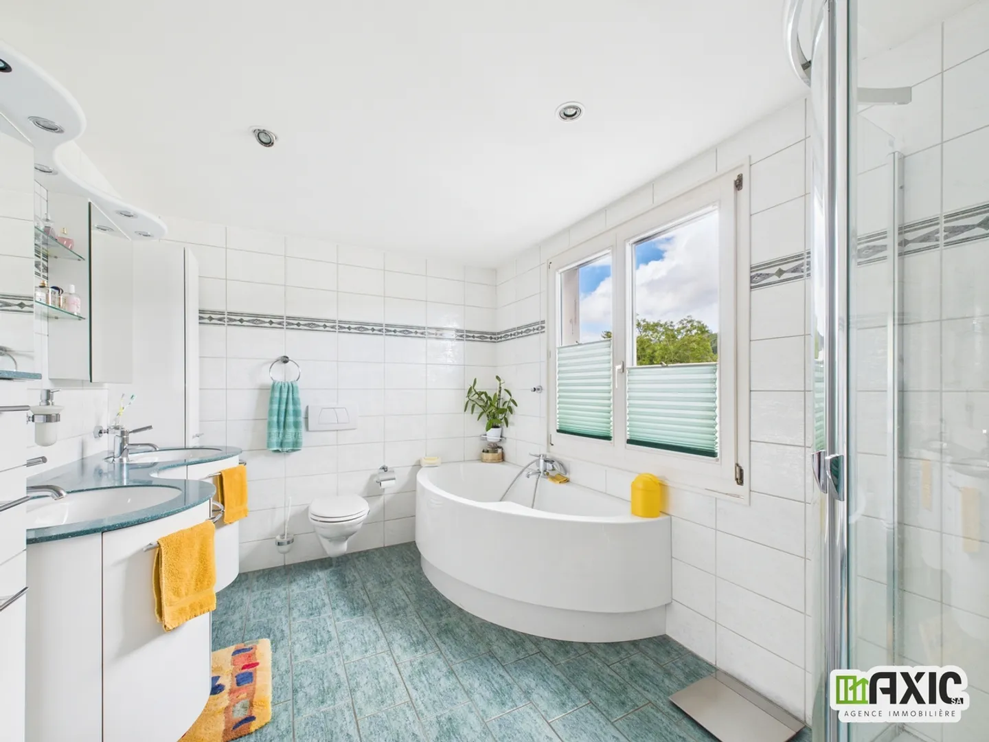 Bâtiment mixte avec potentiel - Photo 18 sur 34