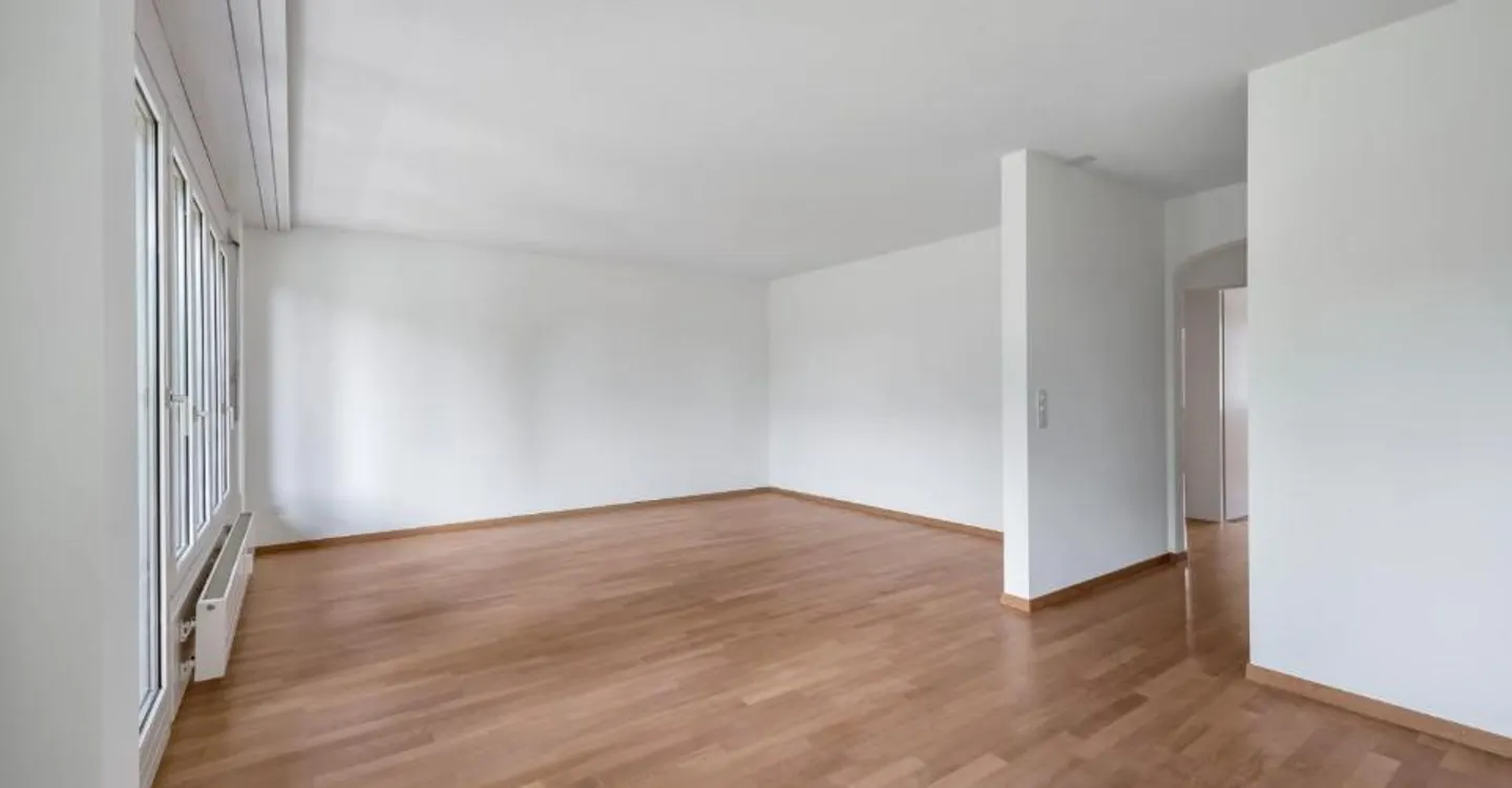 Spacious Family Apartment - Photo 1 of 8