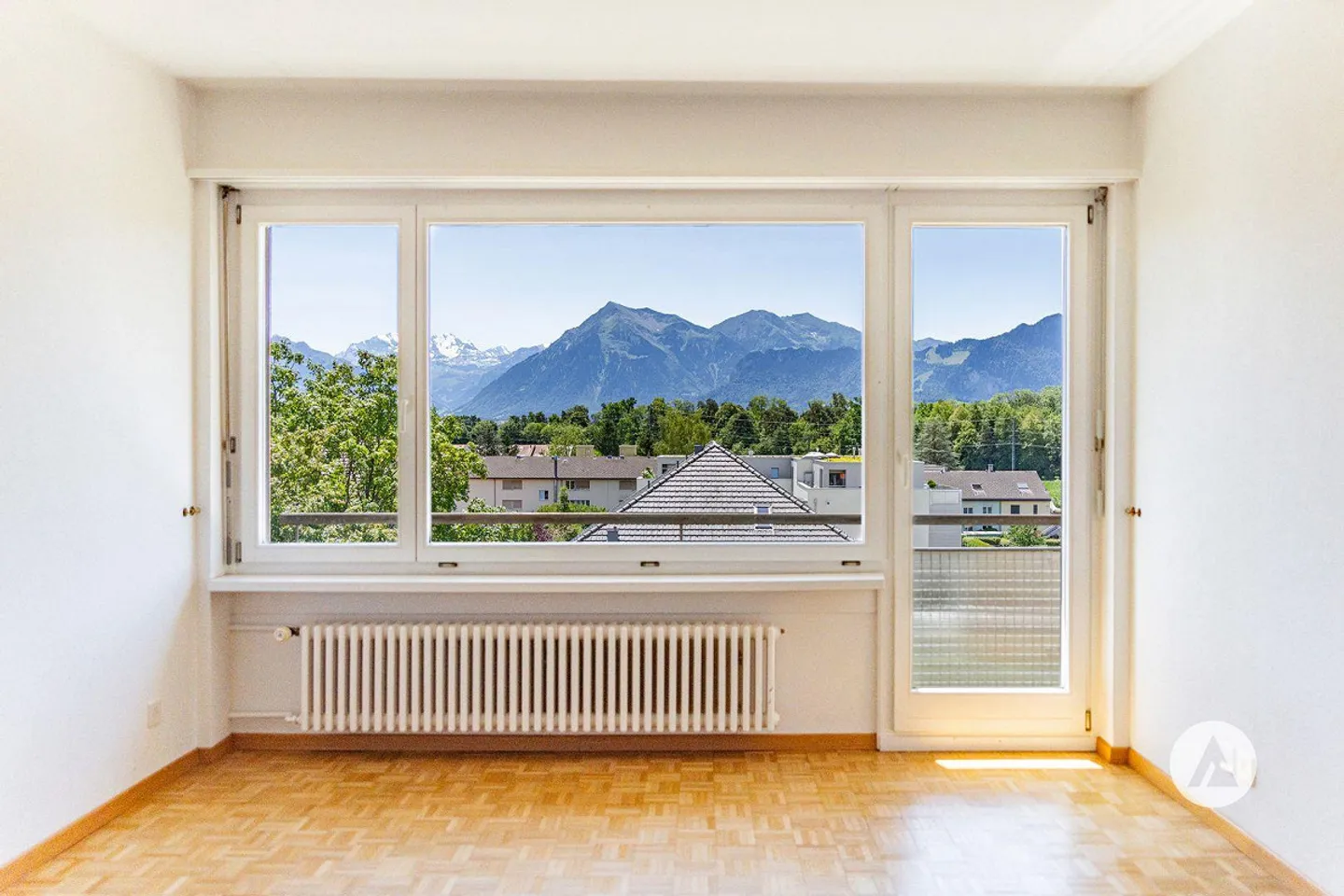 Charmante Wohnung mit Aussicht - Foto 1 von 13