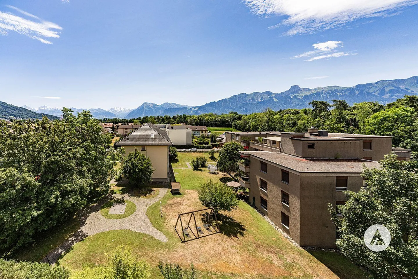 Charmante Wohnung mit Aussicht - Foto 3 von 13