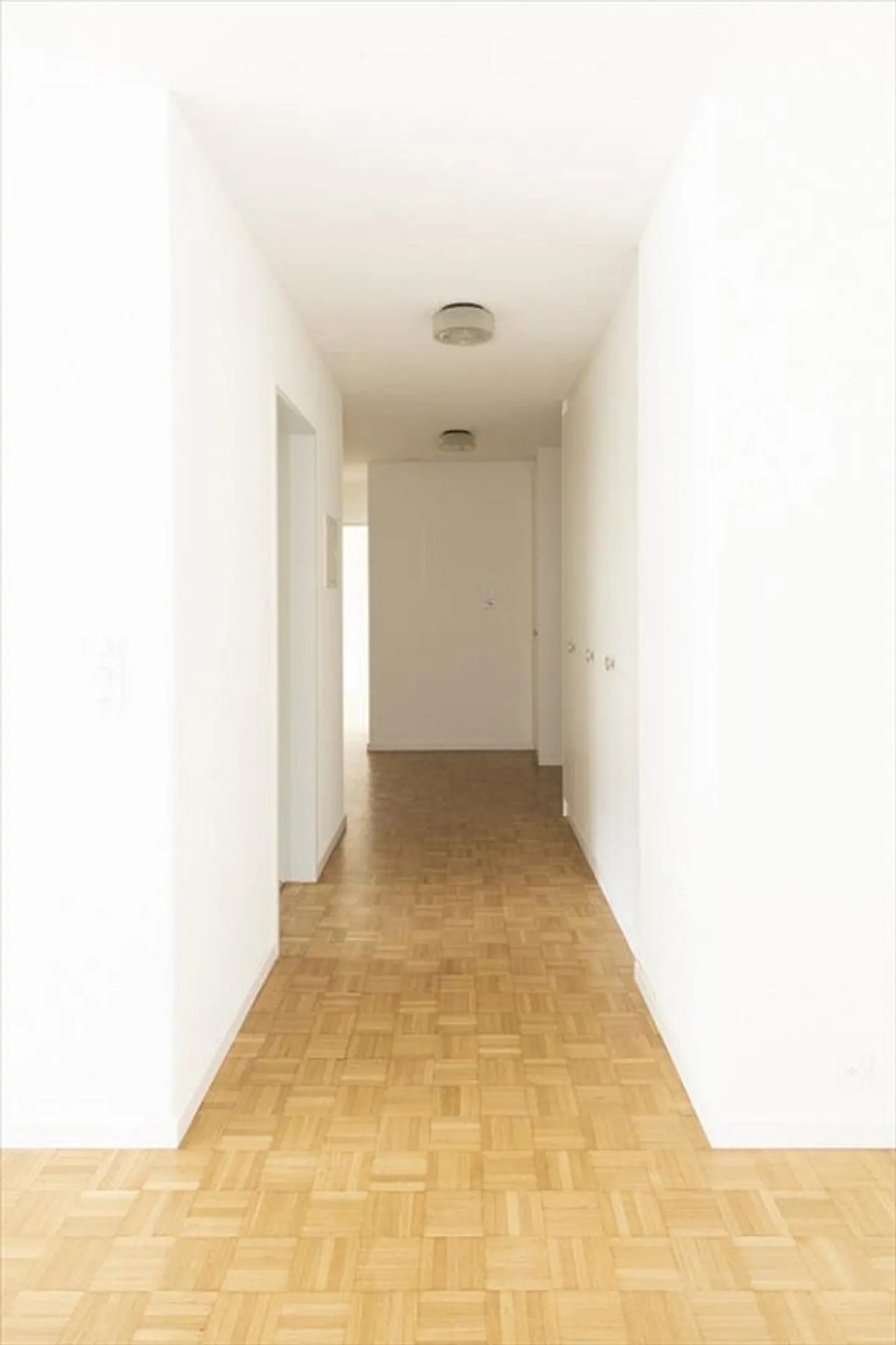 Appartement moderne spacieux dans un environnement verdoyant - Photo 8 sur 9