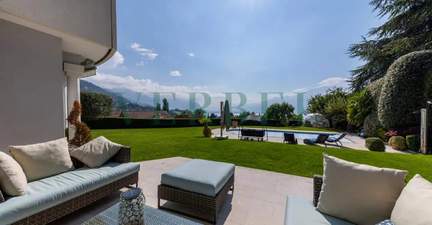 Villa de prestige à Blonay avec vue lac et piscine - Foto 6 di 11