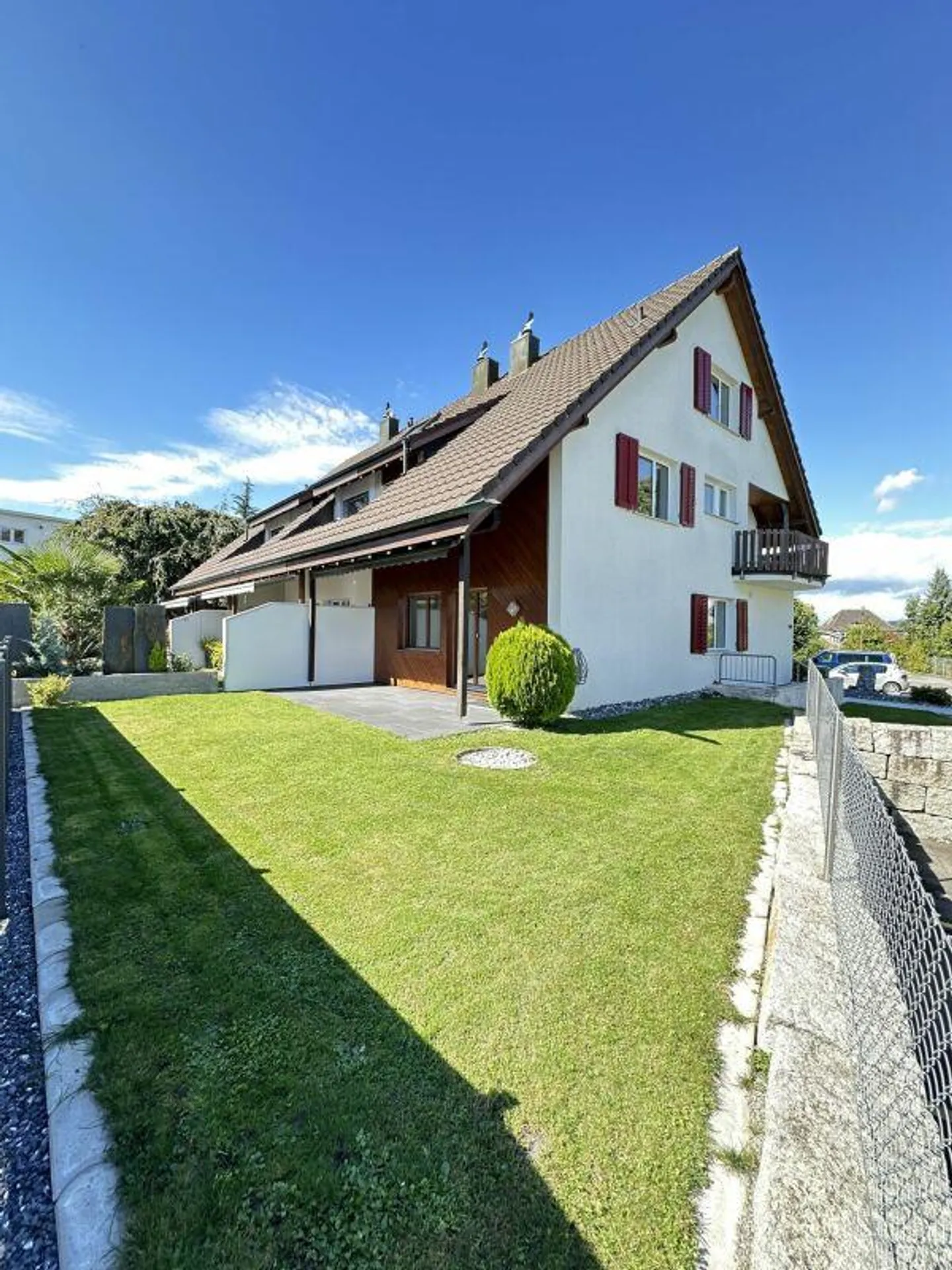 Casa a schiera in posizione tranquilla con vista sulle montagne a Villmergen - Foto 1 di 13