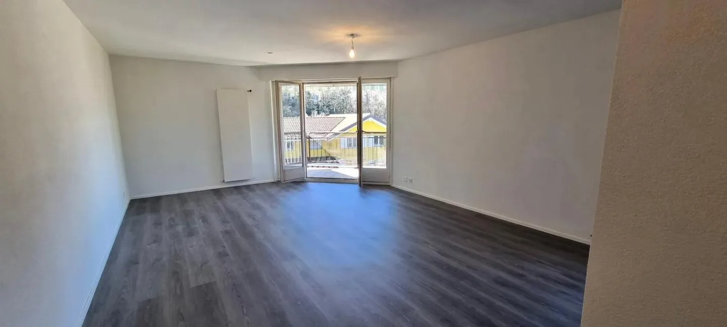 Appartement Charmant au Bouveret - Photo 1 sur 8