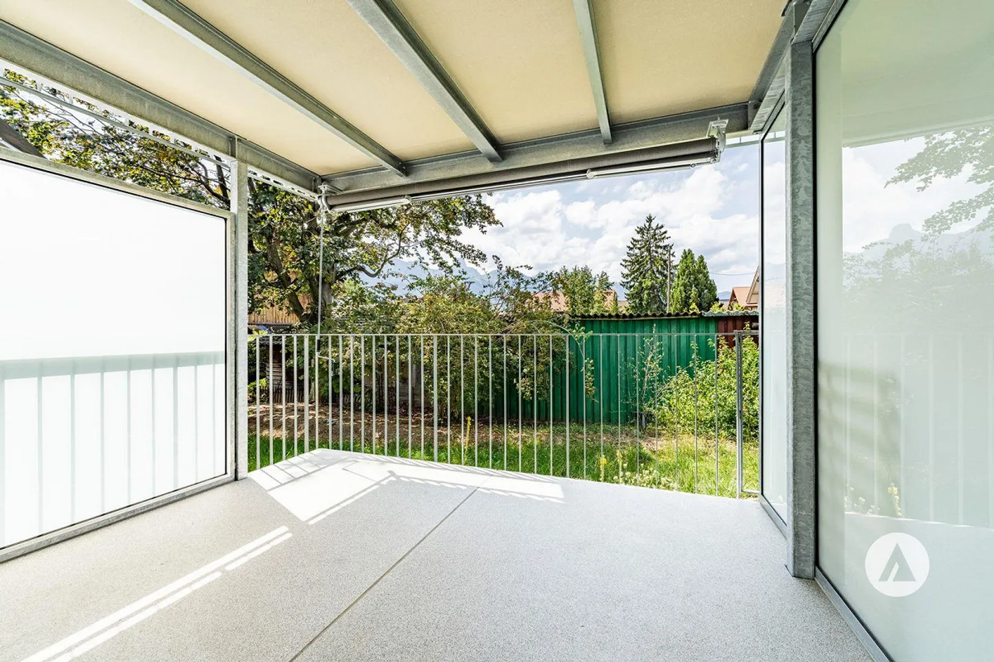 Propriété modernisée dans un bon emplacement - Photo 5 sur 13