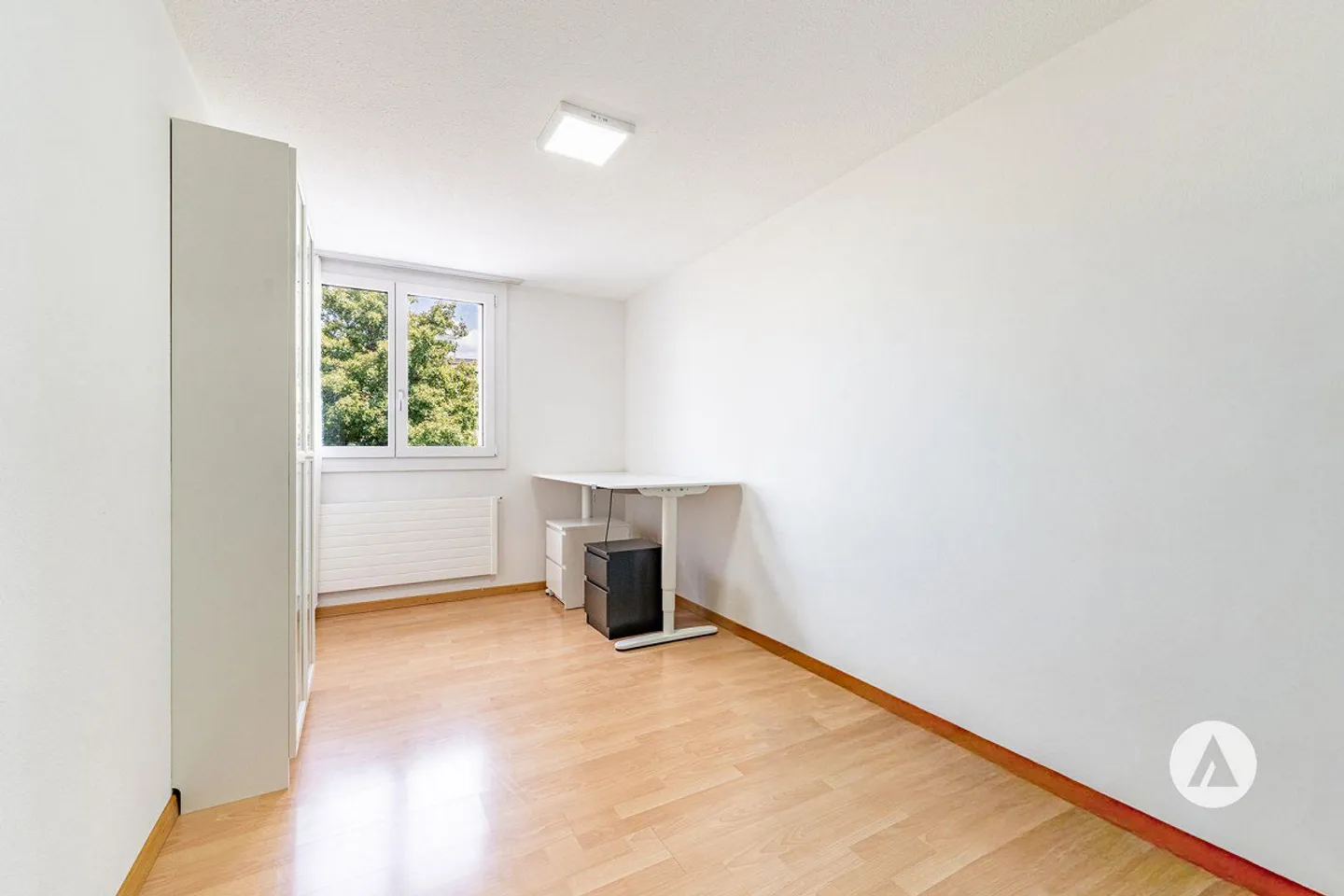 Propriété modernisée dans un bon emplacement - Photo 10 sur 13
