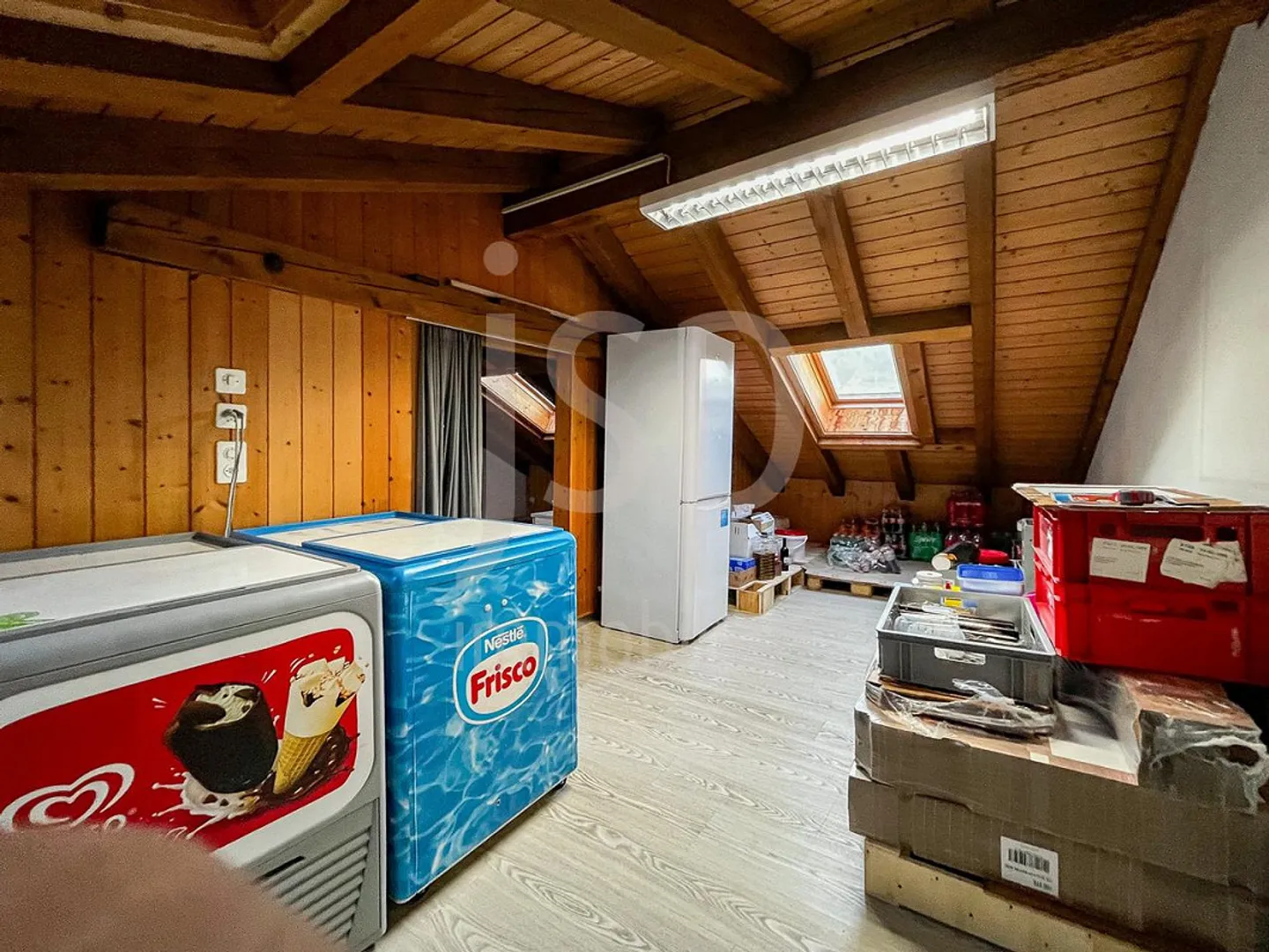 Affascinante Edificio Misto - Foto 18 di 19