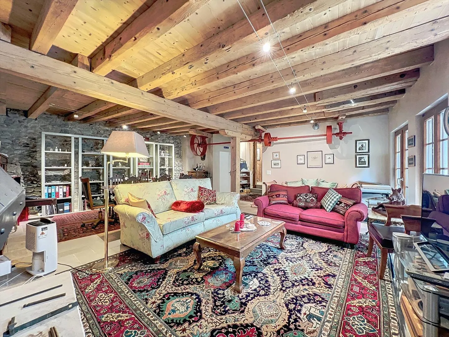 Charming 3.5 Room Apartment - Photo 8 of 10