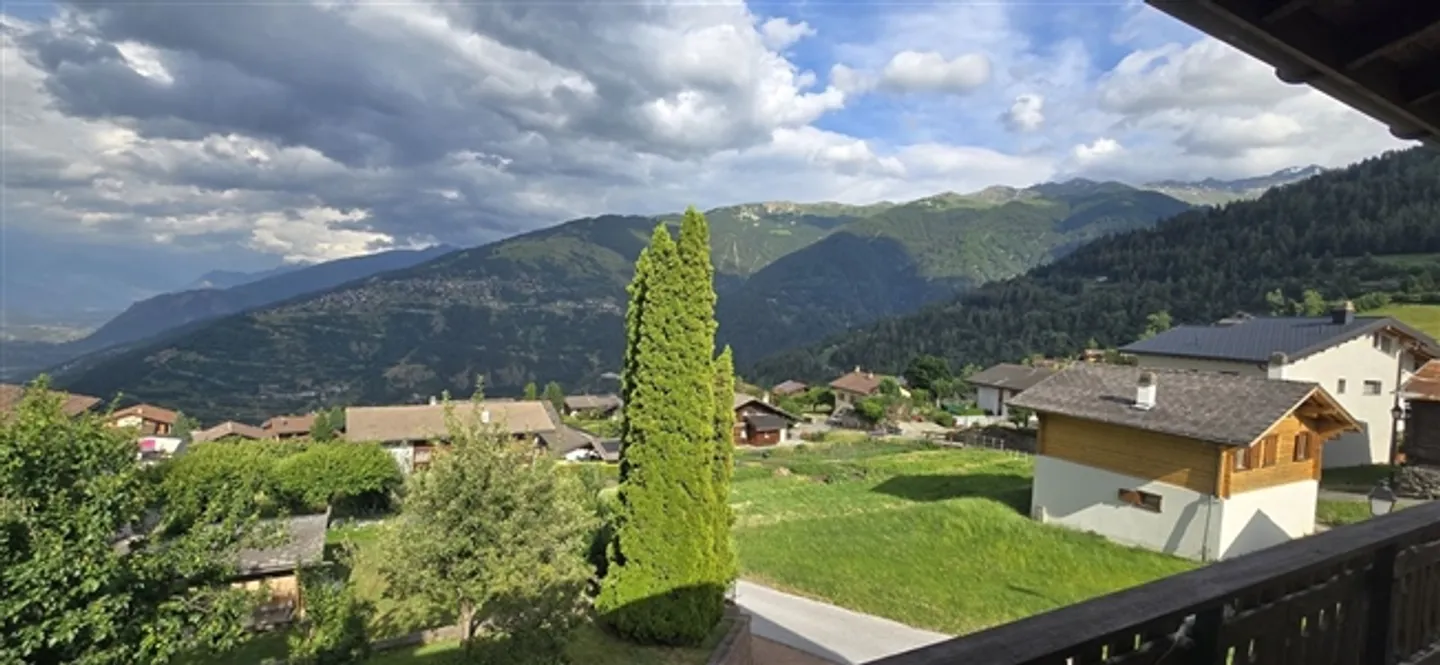 Chalet con 2 appartamenti per le vacanze a Nendaz - Foto 17 di 20