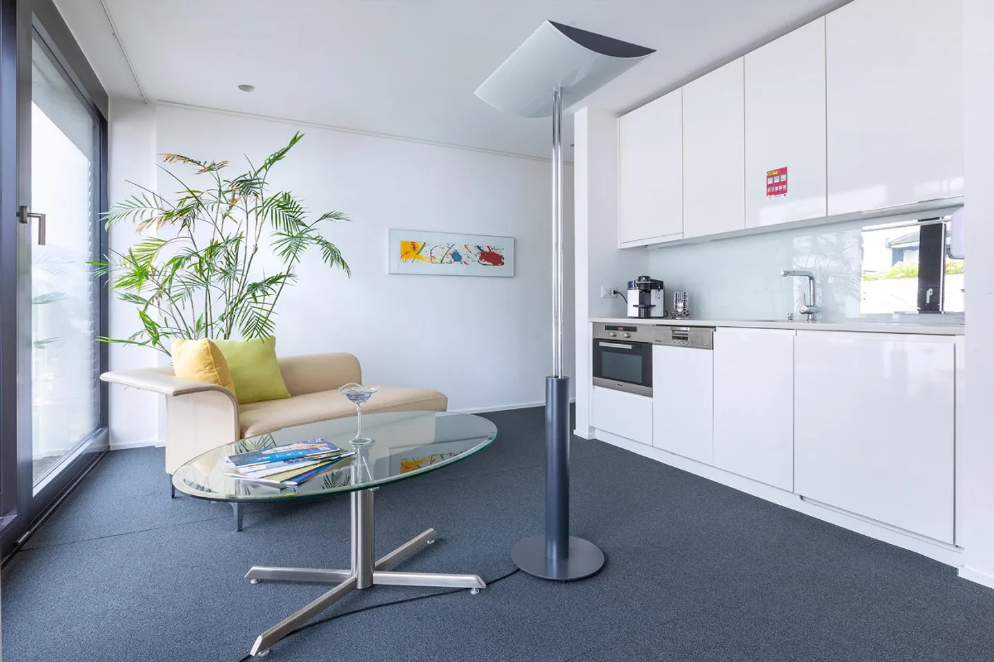 Bureau-atelier au cœur de Zug - entre la gare et le lac - Photo 3 sur 4