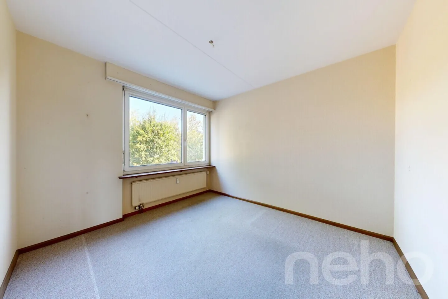 Practical 4-room apartment with large balcony in the Längi district - Photo 7 of 12