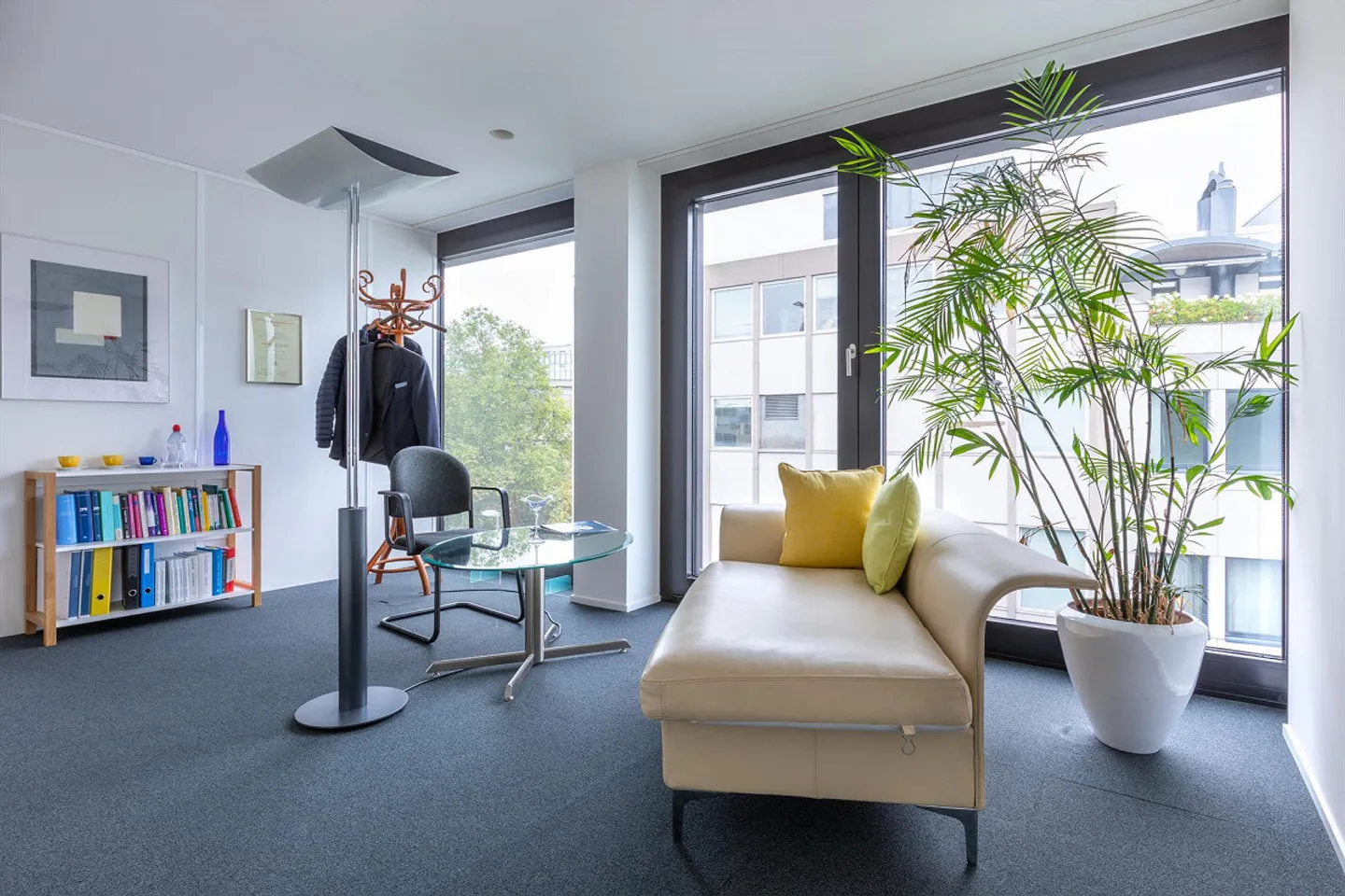 Bureau-atelier au cœur de Zug - entre la gare et le lac - Photo 1 sur 4