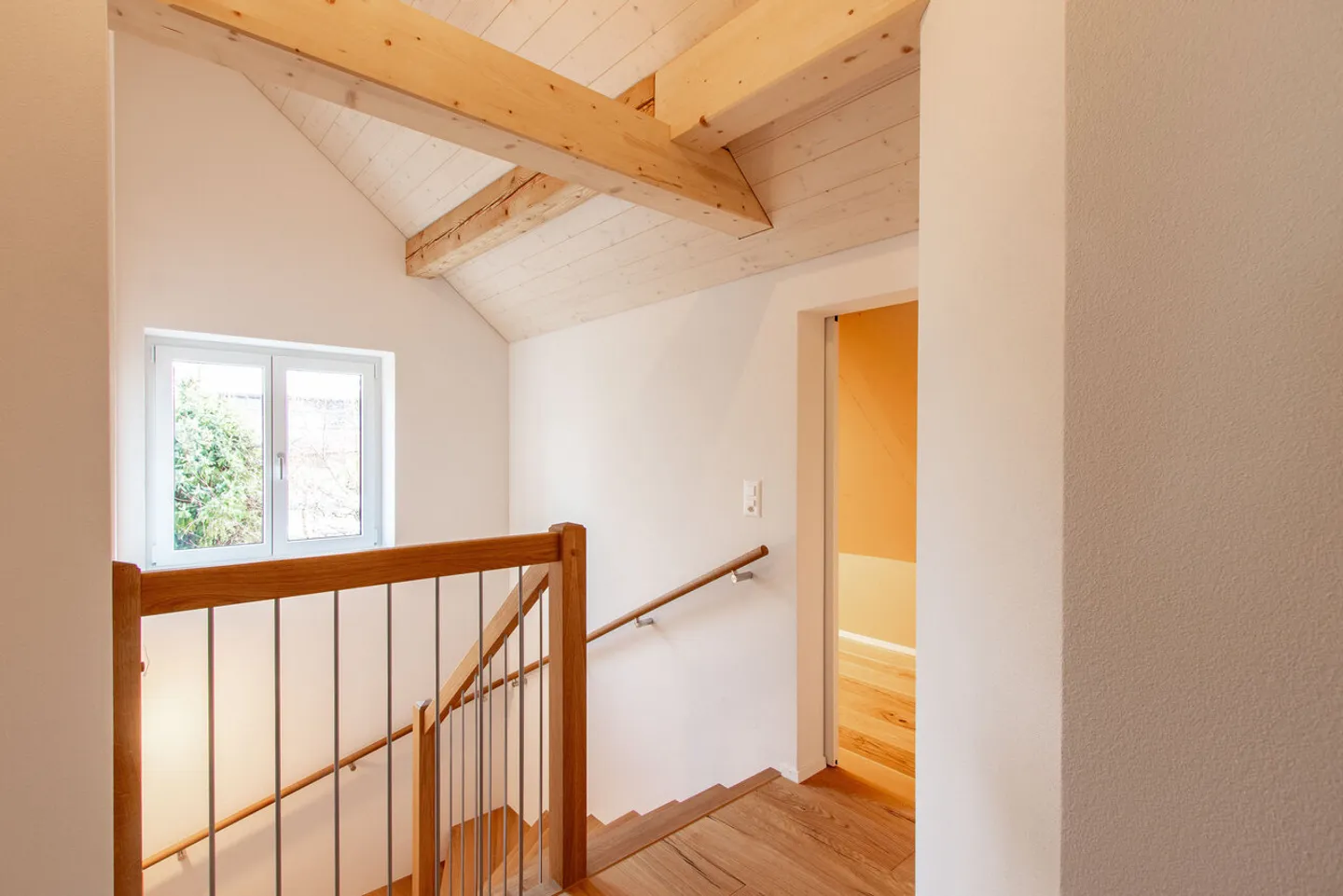 Traumhaftes 5,5-Zimmer-Einfamilienhaus am See - Foto 8 von 13