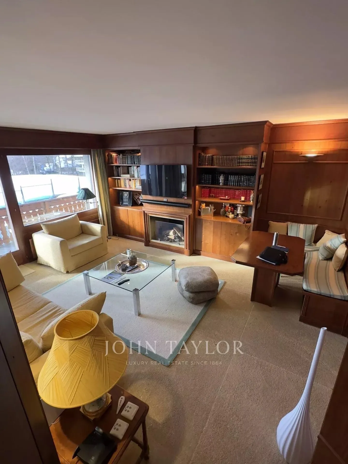 Crans Center - Seasonal Rental - Photo 3 of 6