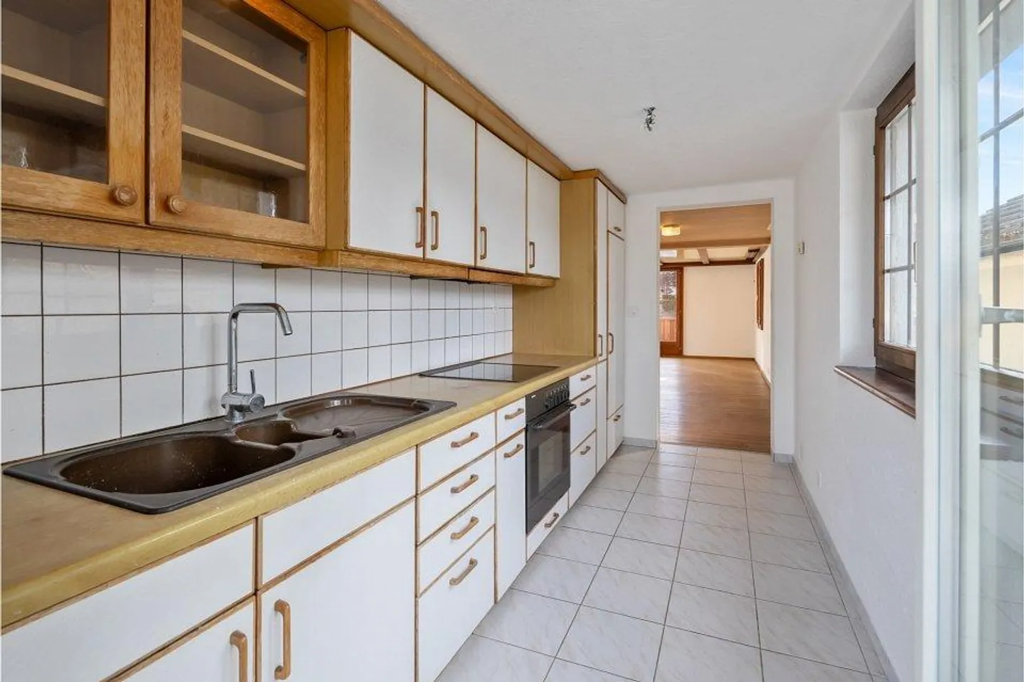 3.5 Room Apartment 1st Floor Charming and Characterful - Photo 1 of 6