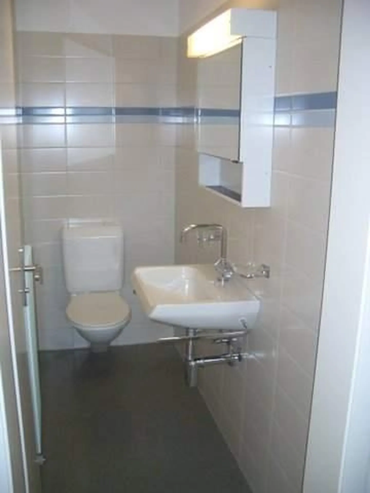 Ruhige und grosszügige 3 1/2-Zi.- Maisonnettewohnung - Foto 9 von 12