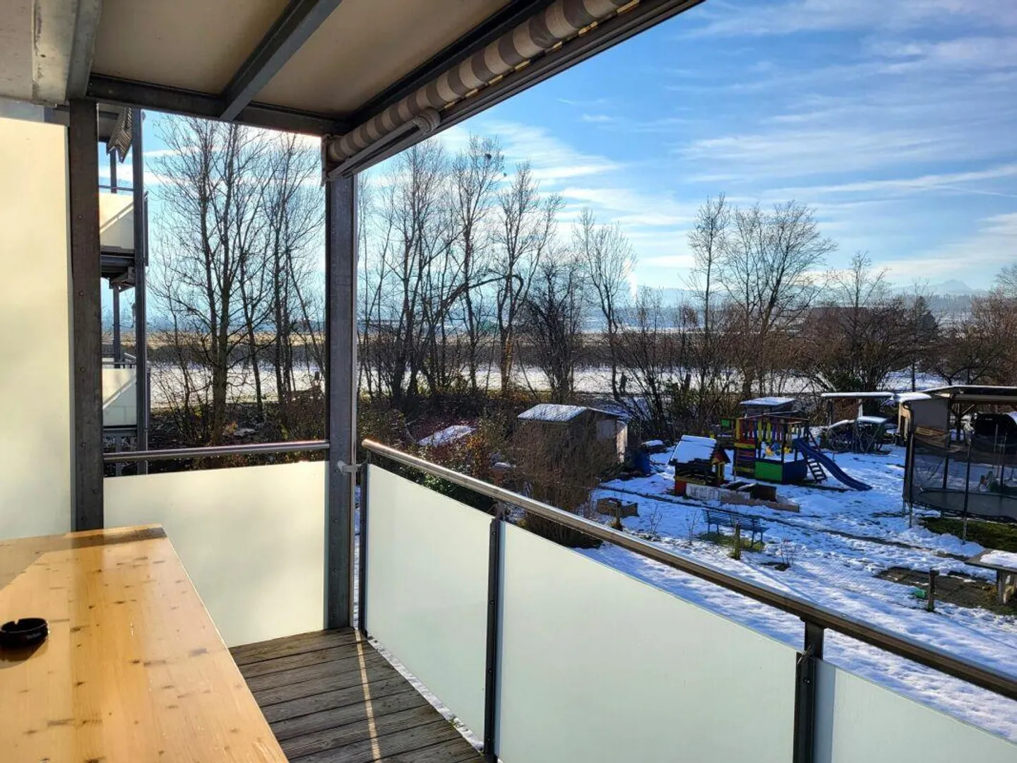 Schöne Wohnung im Grünen mit grossem Balkon - Foto 4 von 10