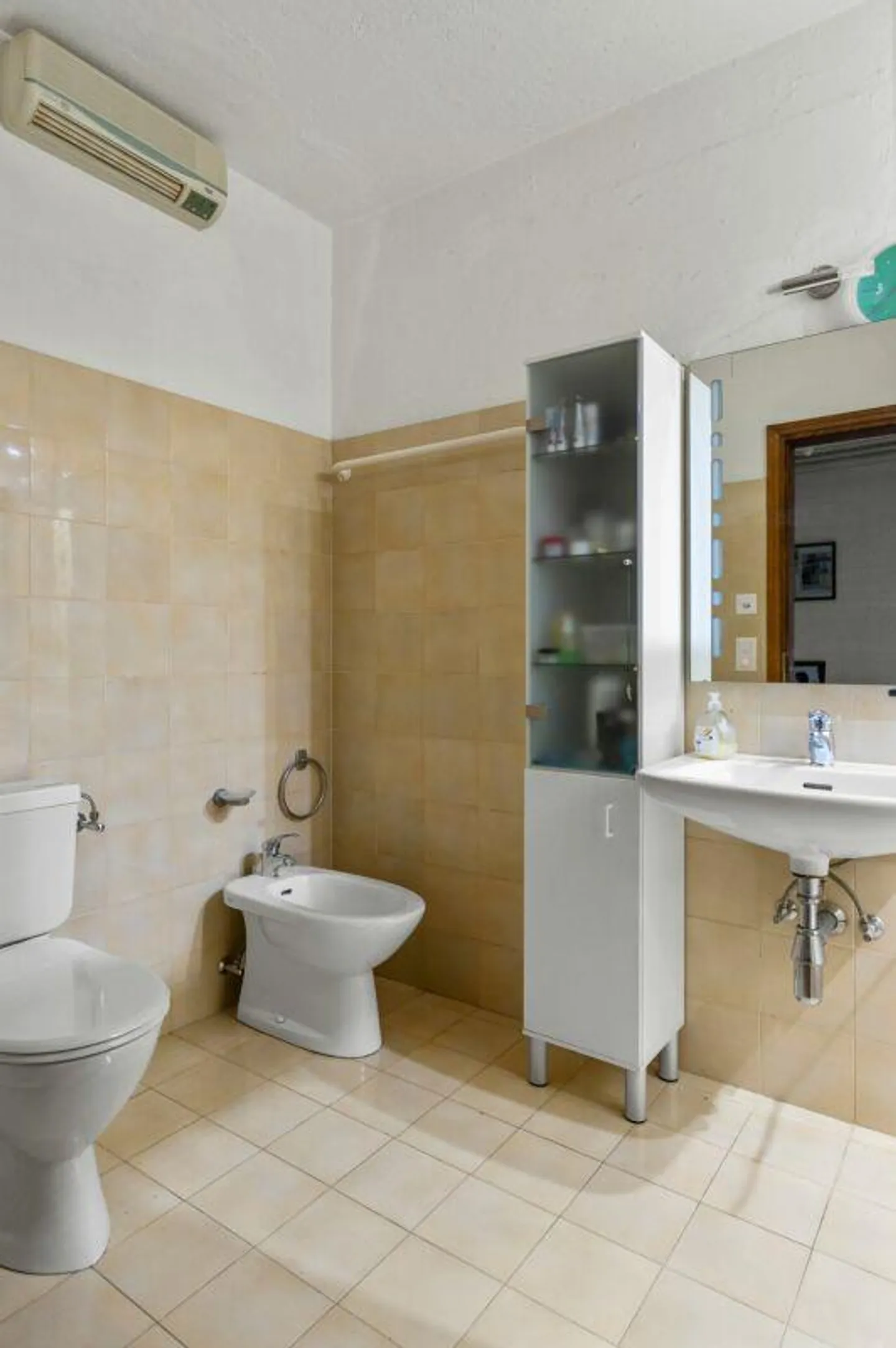 Haus mit Seeblick in Riva San Vitale - Foto 11 von 12