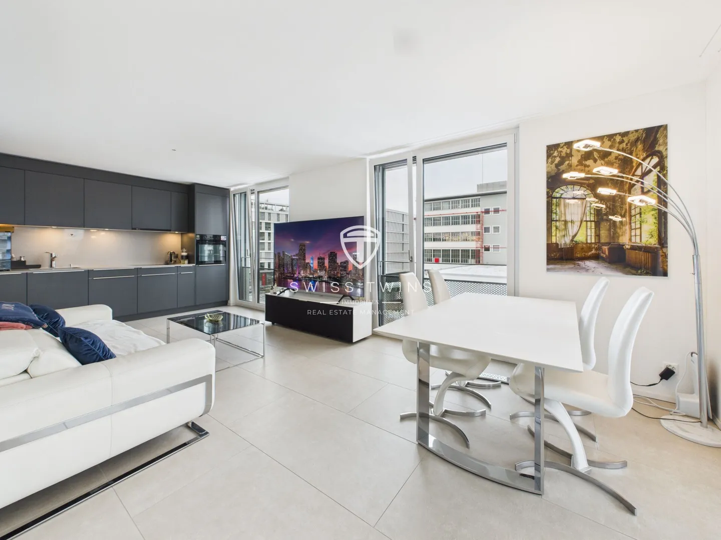 In affitto Appartamento Attico Esclusivo con Stile e Luce - Foto 2 di 14