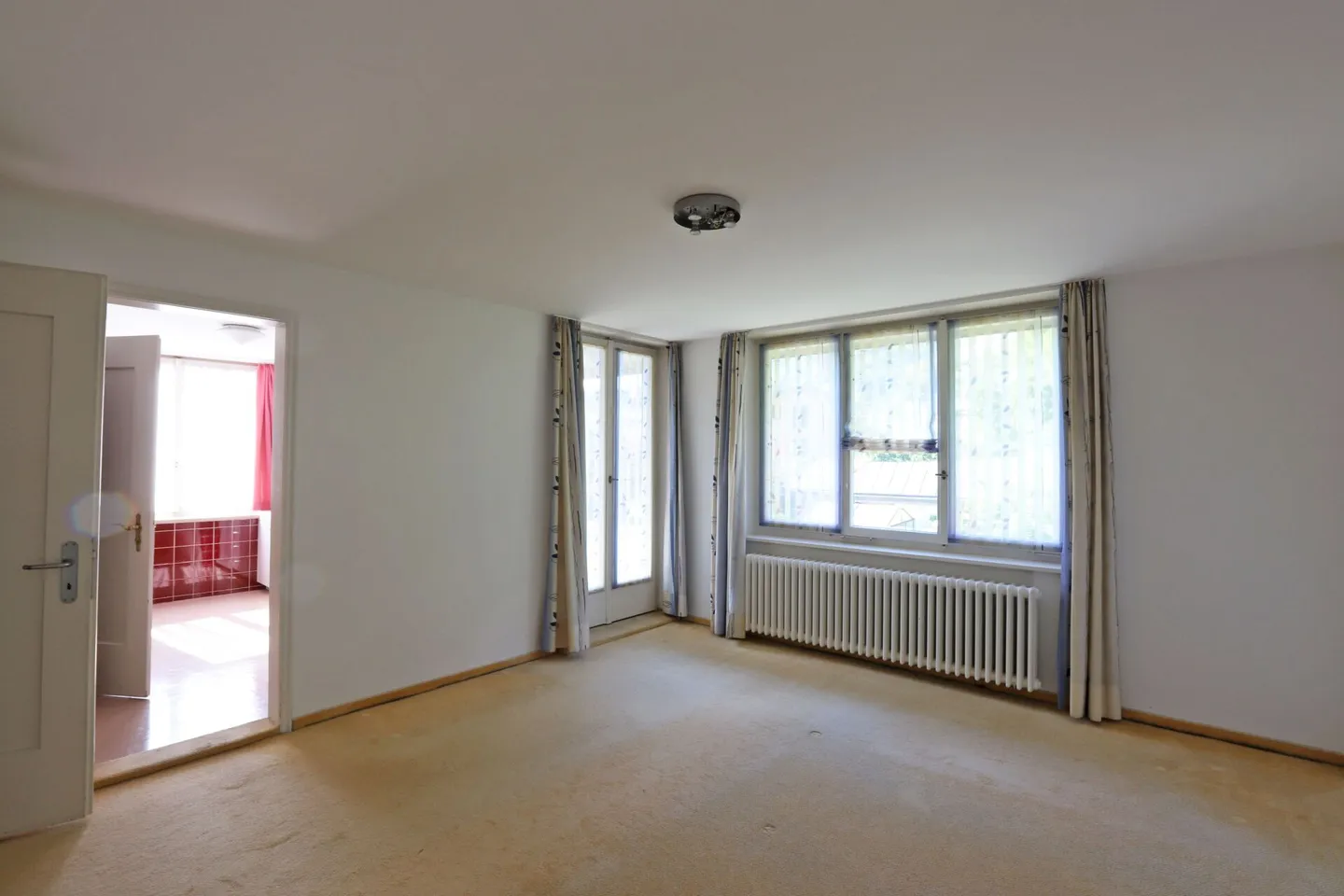 Maison résidentielle majestueuse de 10 pièces avec potentiel - Photo 6 sur 10