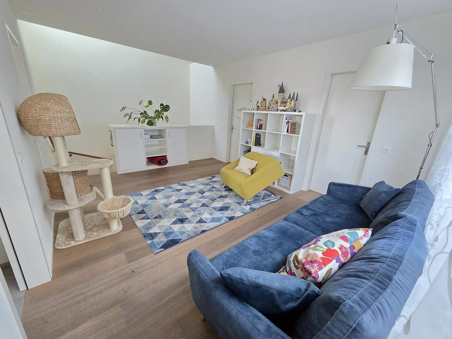 Stilvolles Familienhaus am Waldrand - Foto 13 von 25