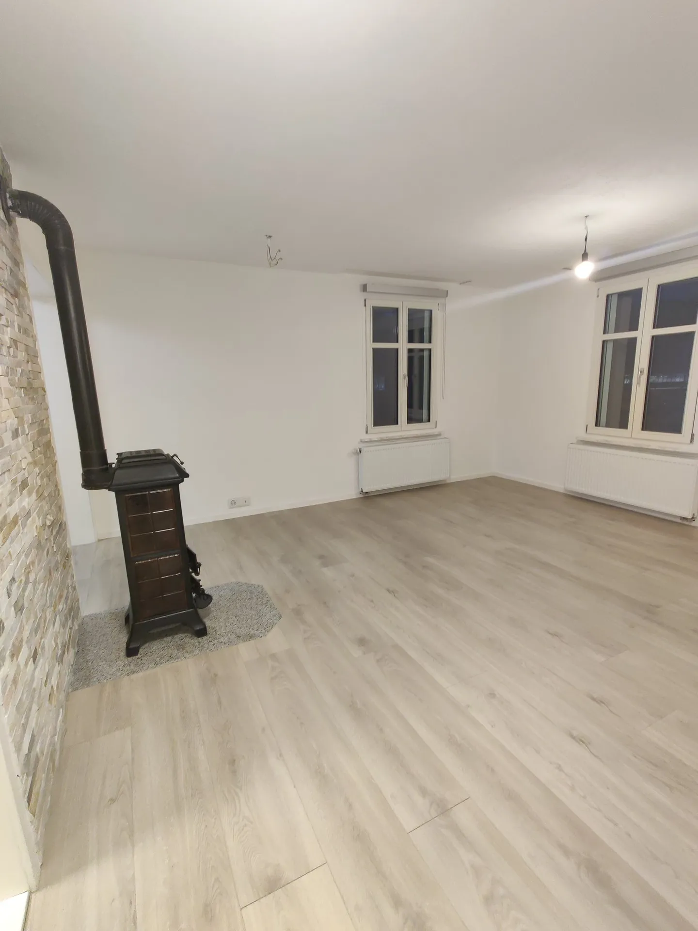 Charmante appartement de 4,5 pièces avec coin jardin - Photo 6 sur 11