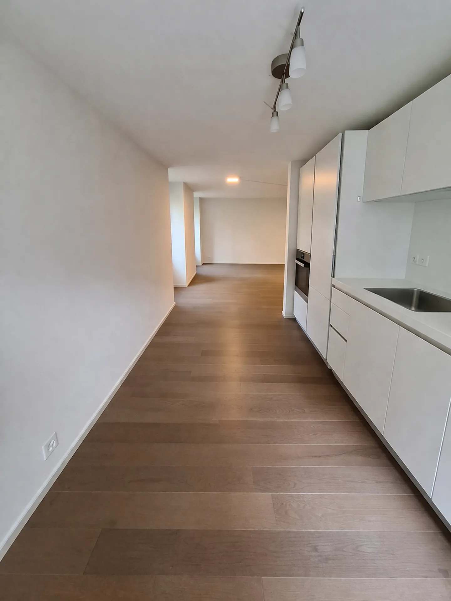 Charmantes Büro in Neuchâtel - Foto 5 von 7