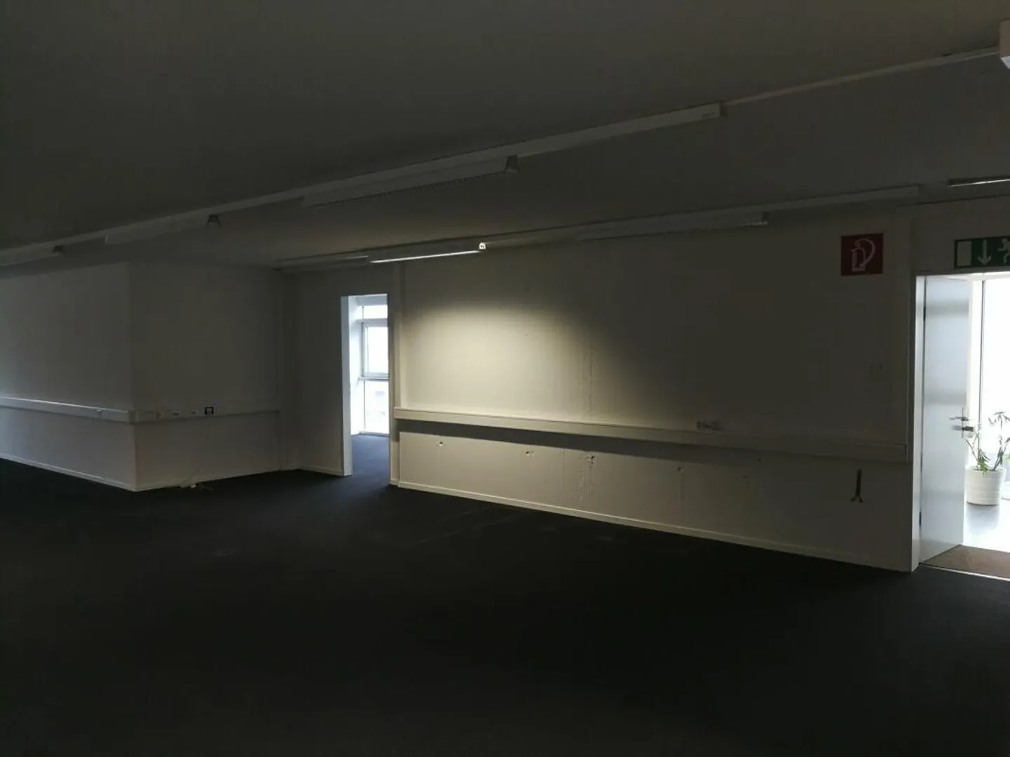 Spazi per uffici moderni in una posizione comoda - Foto 8 di 10